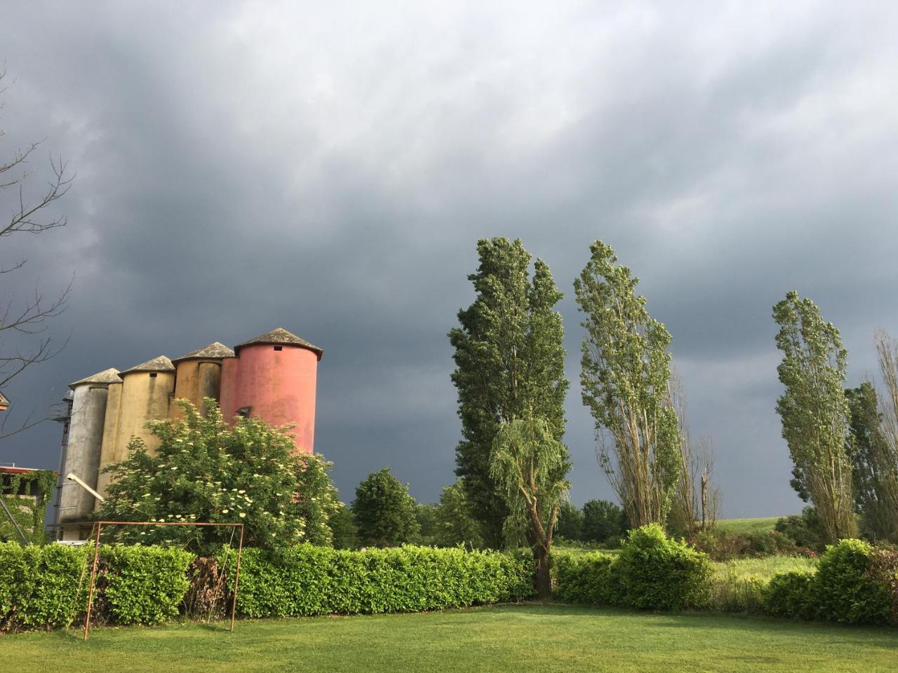 Agriturismo Cascina Nuova Vila Valenza Exterior foto